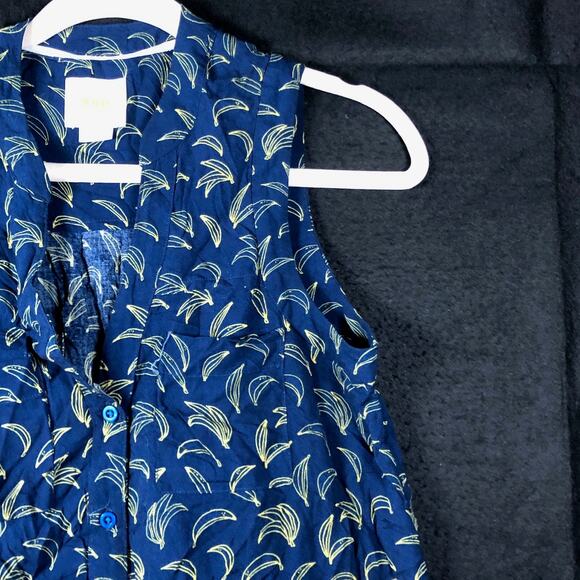Maeve Anthropologie Women Blouse Blue Banana Print Sleeveless Button Down 0 - Picture 6 of 13